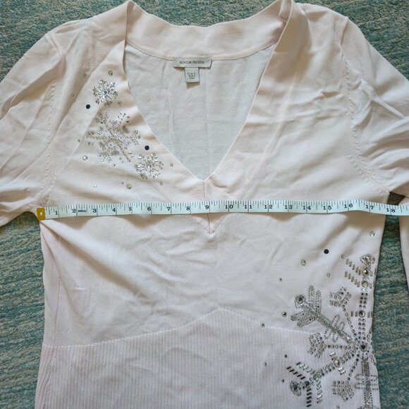 Boston Proper size Large Pink Rhinestone Holiday Sweater - Picture 2 of 9